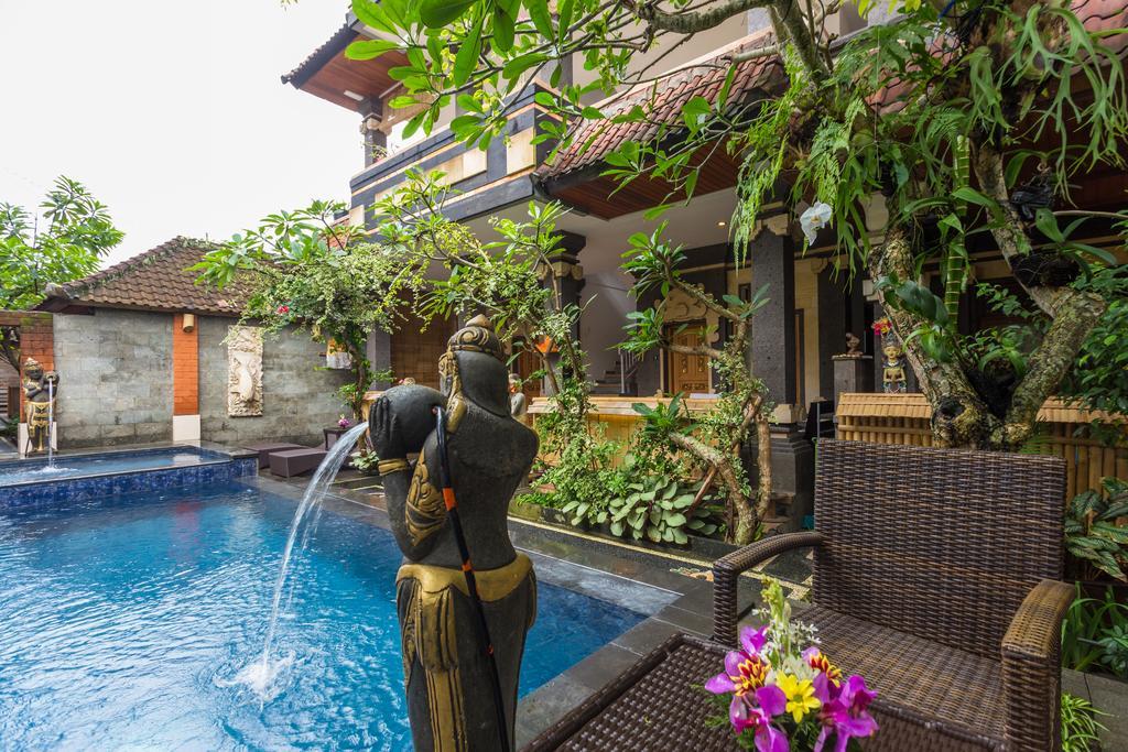 Suarsena Ubud Exterior photo